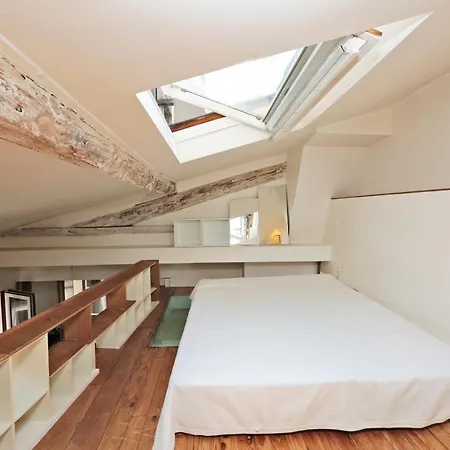 Chaleureux Studio Parisien Daire